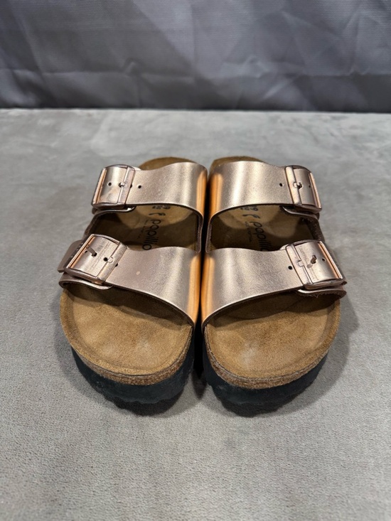 Birkenstock Arizona Metallic Rose Gold Slide Sandals - Picture 6 of 10
